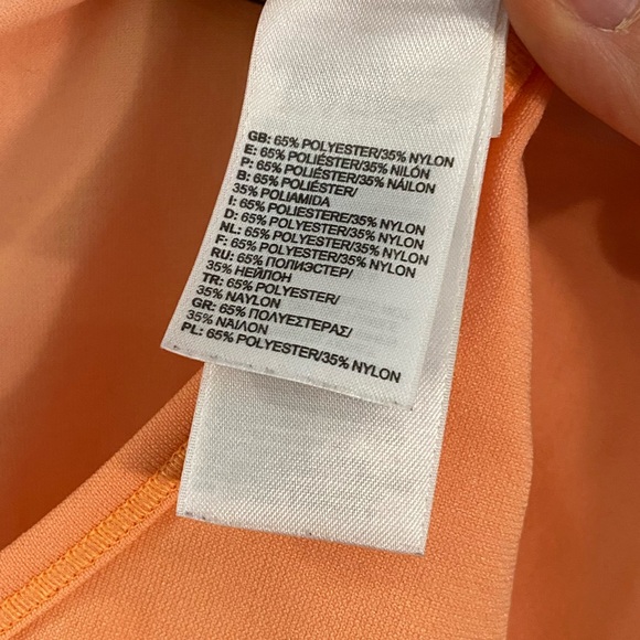 The North Face VaporWick Melon Orange V Neck Tee Size Small - Picture 5 of 8